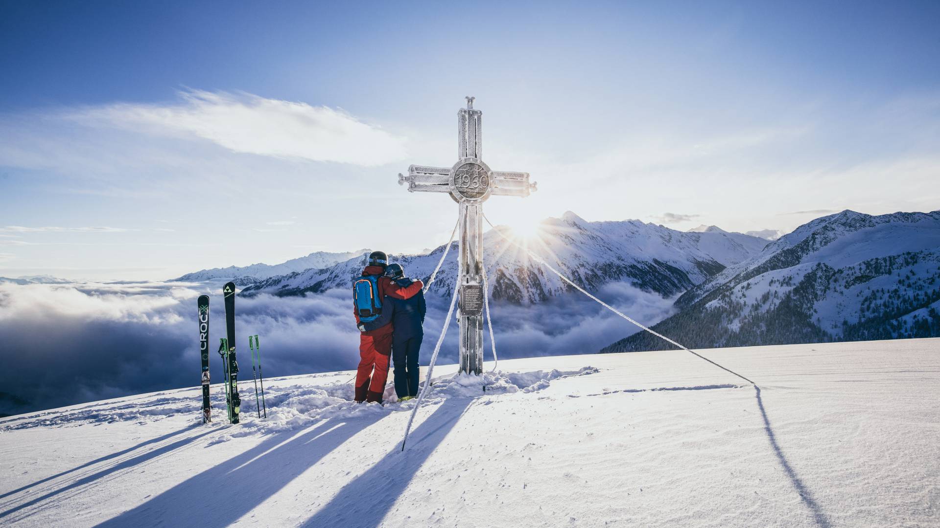 Gipfelkreuz Plattenkogel Ski fahren